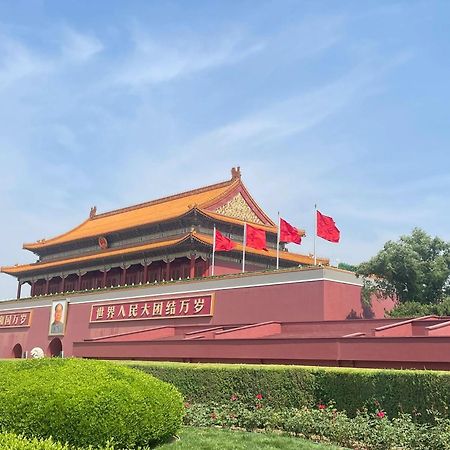 East Sacred Hotel ᴸᴱo---Foreign Accept---Tourism Service English-Speaking 丨 Near Tiananmen Forbidden City丨very Close To Metro Zhangzizhong And Beixinqiao 丨european Foot Ball English丨free Advance Tickets And Laundry Drying Service Coffee Snacks Beijing Exterior foto